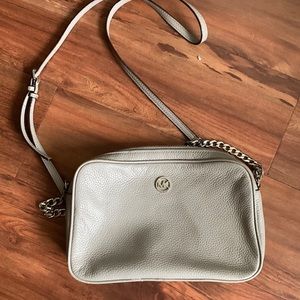 Michael KORS Grey Crossbody Bag